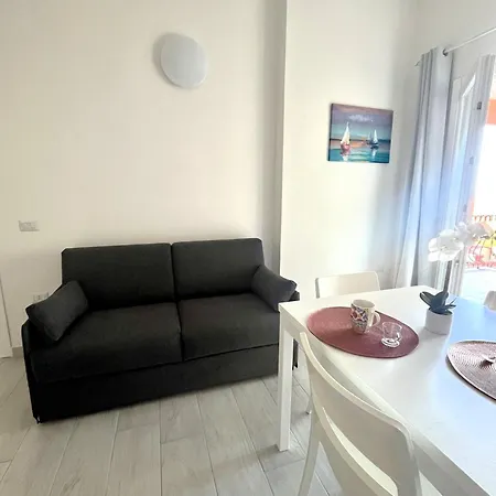 Affittimoderni La Maddalena - Mada39 Apartment *